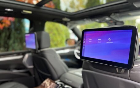 Cadillac Escalade V, 2025 год, 20 700 000 рублей, 10 фотография