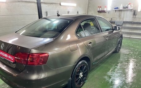 Volkswagen Jetta VI, 2012 год, 845 000 рублей, 5 фотография