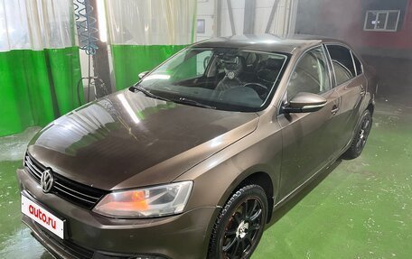 Volkswagen Jetta VI, 2012 год, 845 000 рублей, 2 фотография