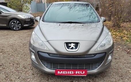 Peugeot 308 II, 2011 год, 600 000 рублей, 14 фотография