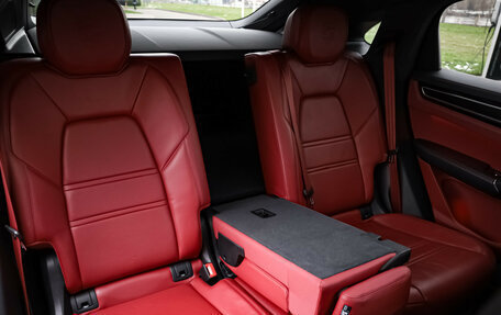 Porsche Cayenne III, 2021 год, 11 999 000 рублей, 33 фотография