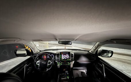 Toyota Land Cruiser 200, 2012 год, 3 100 000 рублей, 9 фотография