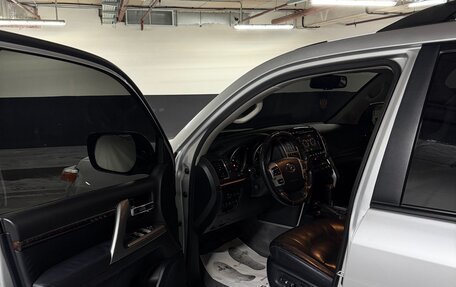 Toyota Land Cruiser 200, 2012 год, 3 100 000 рублей, 11 фотография