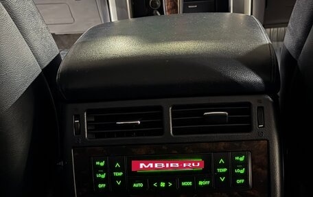 Toyota Land Cruiser 200, 2012 год, 3 100 000 рублей, 16 фотография