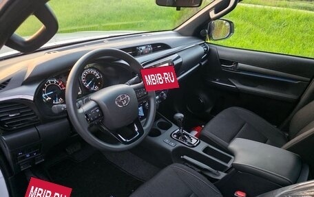 Toyota Hilux VIII, 2025 год, 6 990 000 рублей, 16 фотография