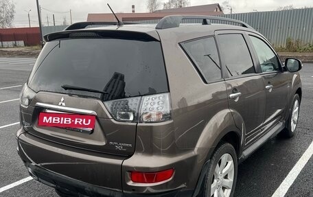 Mitsubishi Outlander III рестайлинг 3, 2011 год, 1 300 000 рублей, 4 фотография
