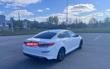 KIA Optima IV, 2019 год, 1 200 000 рублей, 4 фотография