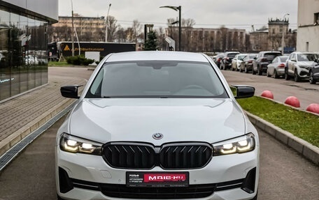 BMW 5 серия, 2020 год, 3 499 000 рублей, 3 фотография