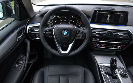 BMW 5 серия, 2020 год, 3 499 000 рублей, 11 фотография