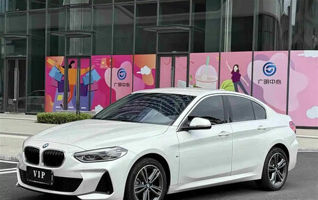 BMW 1 серия, 2022 год, 2 050 000 рублей, 3 фотография