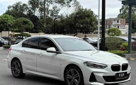 BMW 1 серия, 2022 год, 2 050 000 рублей, 2 фотография