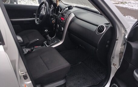 Suzuki Grand Vitara, 2010 год, 1 200 000 рублей, 16 фотография