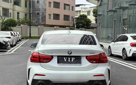 BMW 1 серия, 2022 год, 2 050 000 рублей, 5 фотография