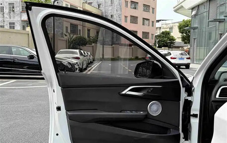 BMW 1 серия, 2022 год, 2 050 000 рублей, 24 фотография