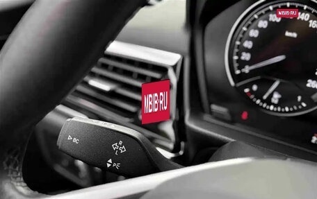 BMW 1 серия, 2022 год, 2 050 000 рублей, 26 фотография