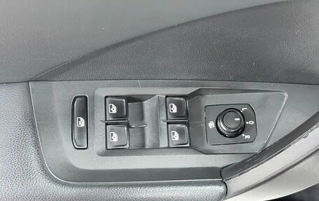 Volkswagen Tharu, 2021 год, 1 400 000 рублей, 21 фотография