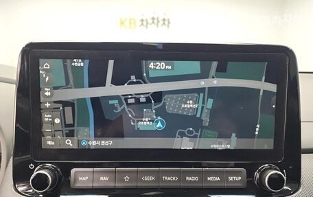 Hyundai Kona I, 2022 год, 1 460 000 рублей, 5 фотография