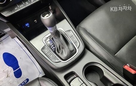 Hyundai Kona I, 2022 год, 1 460 000 рублей, 13 фотография