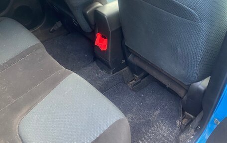 Nissan Wingroad III, 2006 год, 700 000 рублей, 7 фотография