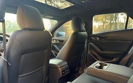 Mazda CX-4, 2022 год, 1 560 000 рублей, 7 фотография