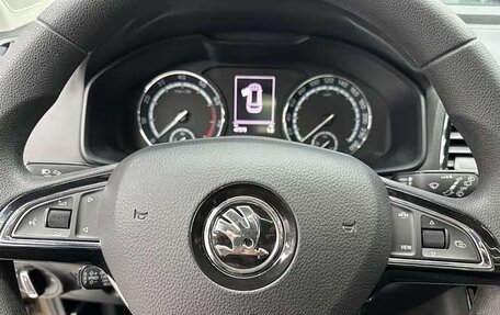 Skoda Karoq I, 2022 год, 1 530 000 рублей, 14 фотография