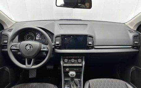 Skoda Karoq I, 2022 год, 1 530 000 рублей, 7 фотография