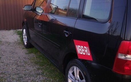 Volkswagen Touran III, 2003 год, 600 000 рублей, 5 фотография