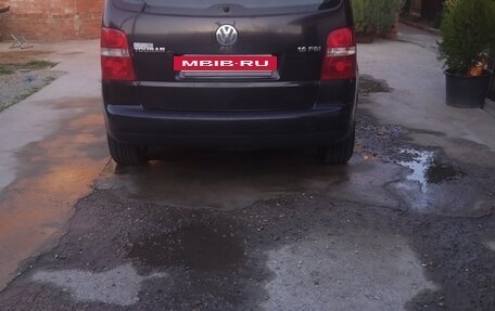 Volkswagen Touran III, 2003 год, 600 000 рублей, 15 фотография
