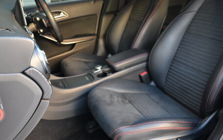 Mercedes-Benz A-Класс, 2013 год, 1 600 000 рублей, 29 фотография