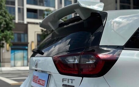 Honda Fit, 2022 год, 1 230 000 рублей, 8 фотография