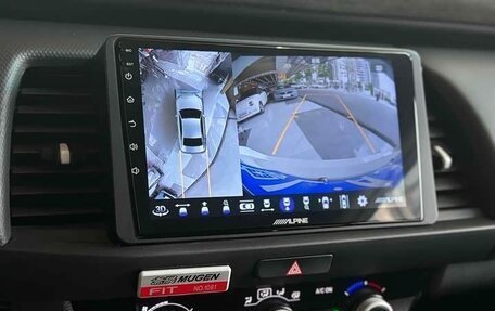 Honda Fit, 2022 год, 1 230 000 рублей, 20 фотография