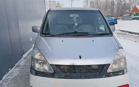 Nissan Serena I, 1999 год, 375 000 рублей, 5 фотография