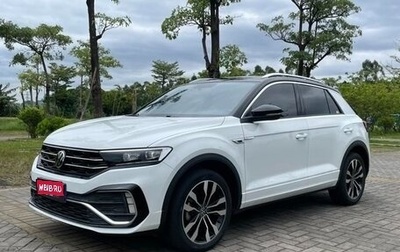 Volkswagen T-Roc I, 2021 год, 1 500 012 рублей, 1 фотография