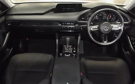 Mazda 3, 2022 год, 1 600 000 рублей, 20 фотография