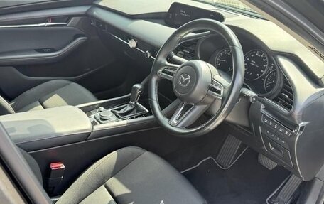 Mazda 3, 2022 год, 1 580 000 рублей, 9 фотография