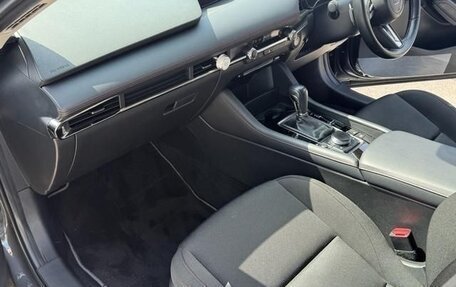 Mazda 3, 2022 год, 1 580 000 рублей, 10 фотография