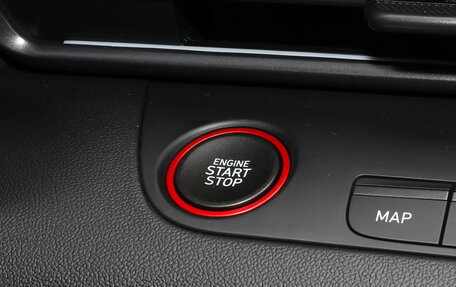 Hyundai Elantra, 2025 год, 2 199 000 рублей, 14 фотография