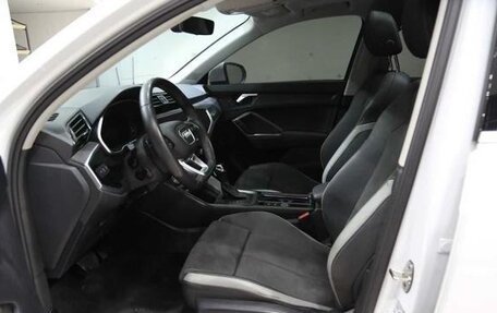 Audi Q3, 2022 год, 2 400 012 рублей, 13 фотография