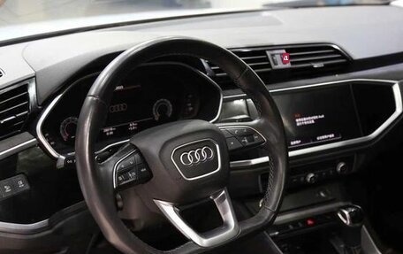 Audi Q3, 2022 год, 2 400 012 рублей, 9 фотография