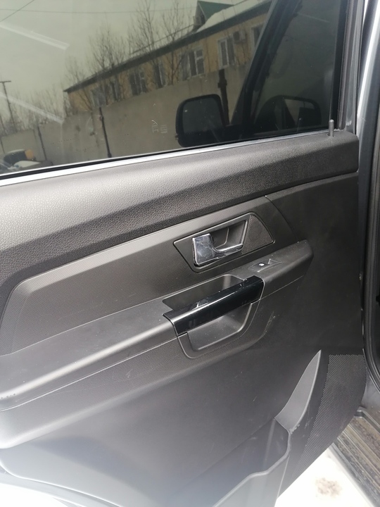 УАЗ Patriot I рестайлинг -3, 2016 год, 900 000 рублей, 16 фотография