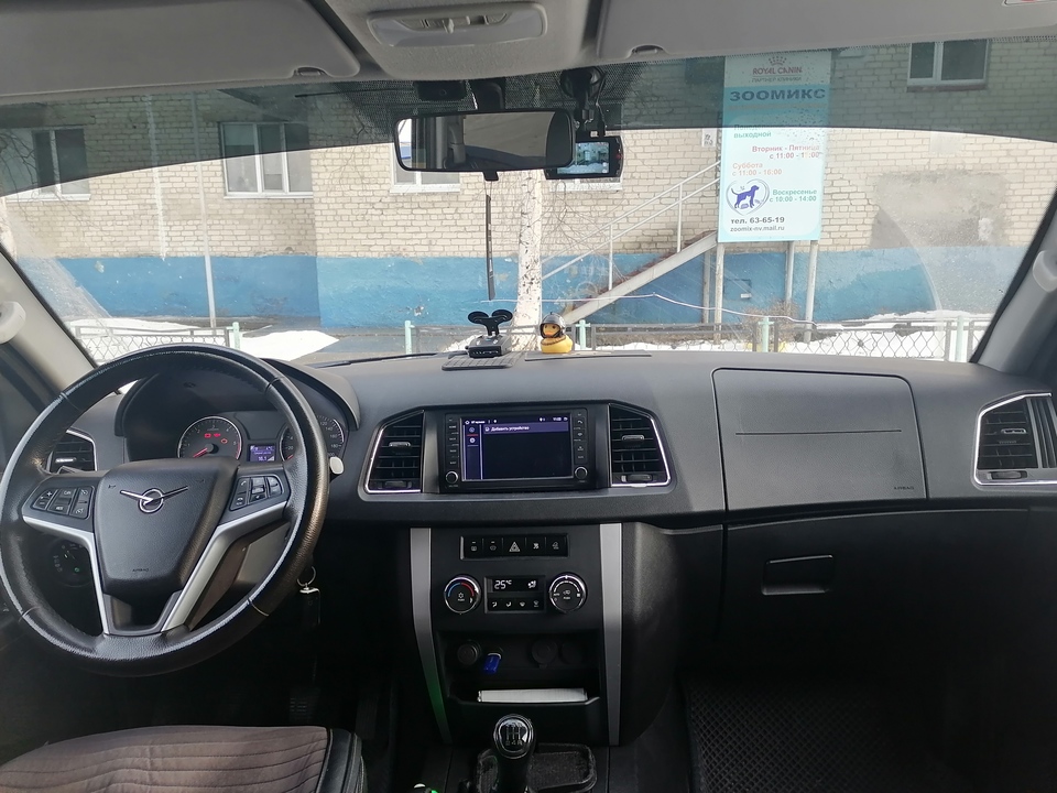 УАЗ Patriot I рестайлинг -3, 2016 год, 900 000 рублей, 26 фотография