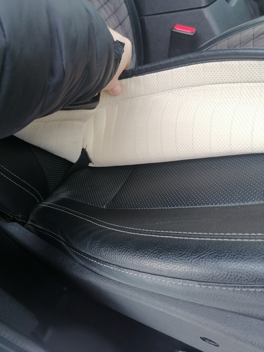 УАЗ Patriot I рестайлинг -3, 2016 год, 900 000 рублей, 28 фотография