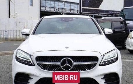 Mercedes-Benz C-Класс, 2019 год, 1 729 000 рублей, 2 фотография