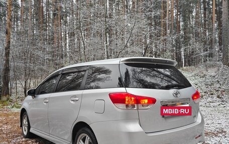 Toyota Wish II, 2010 год, 1 400 000 рублей, 4 фотография