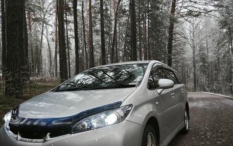Toyota Wish II, 2010 год, 1 400 000 рублей, 10 фотография