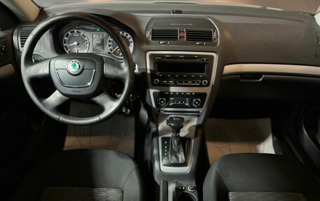 Skoda Octavia, 2012 год, 880 000 рублей, 9 фотография