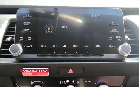 Honda Fit, 2022 год, 1 397 000 рублей, 21 фотография