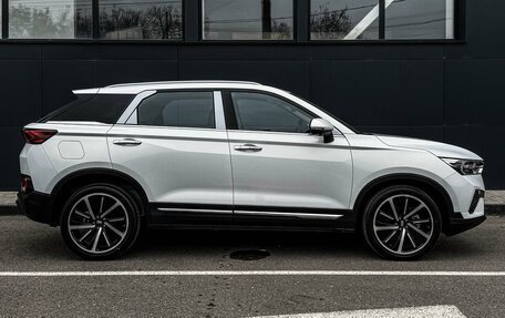 FAW Bestune T77, 2023 год, 2 099 000 рублей, 5 фотография