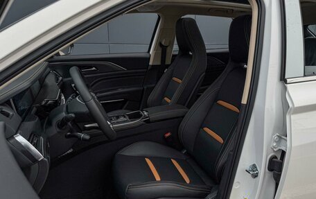 FAW Bestune T77, 2023 год, 2 099 000 рублей, 11 фотография