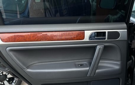 Volkswagen Touareg III, 2008 год, 850 000 рублей, 19 фотография